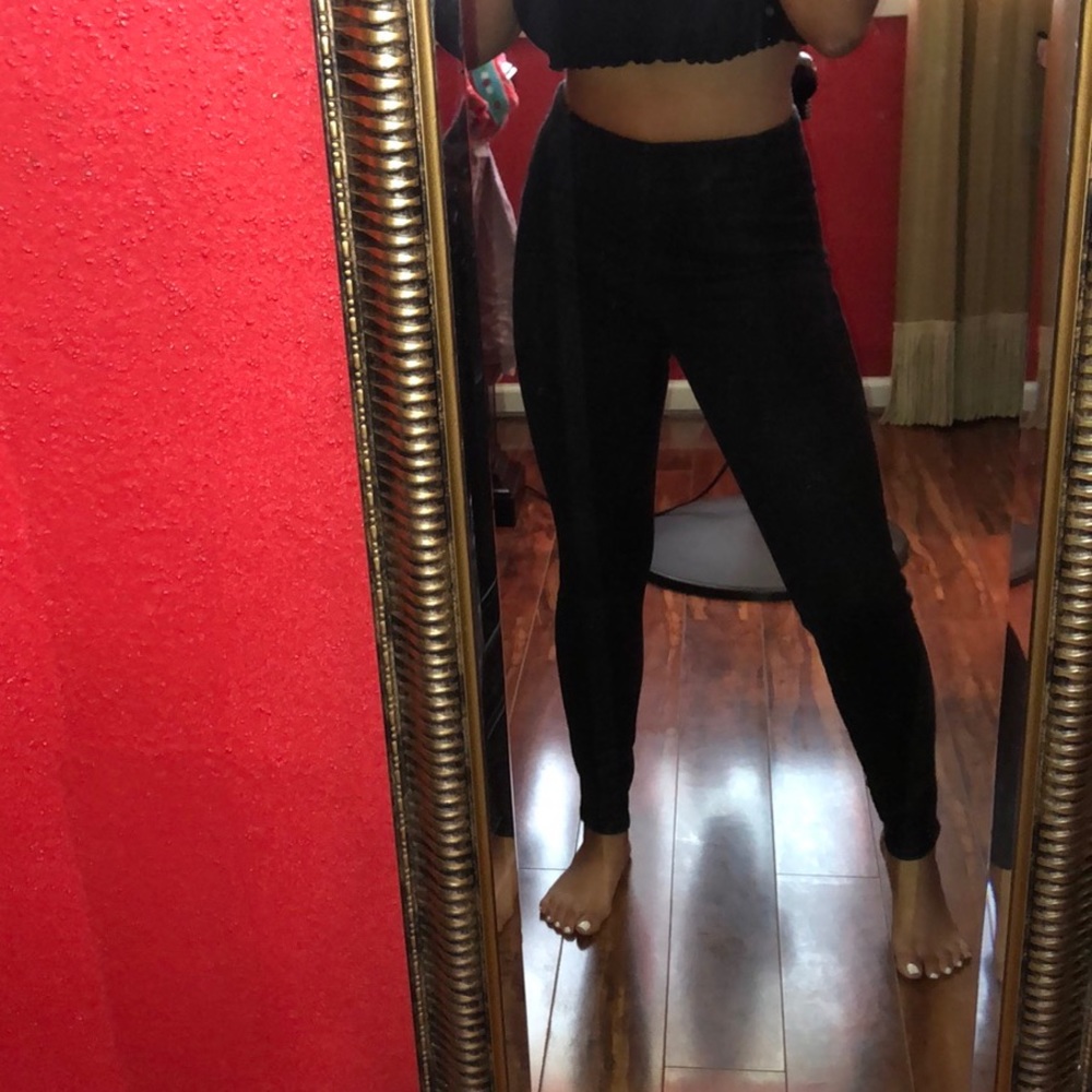 Free people high waisted jeans 🕷